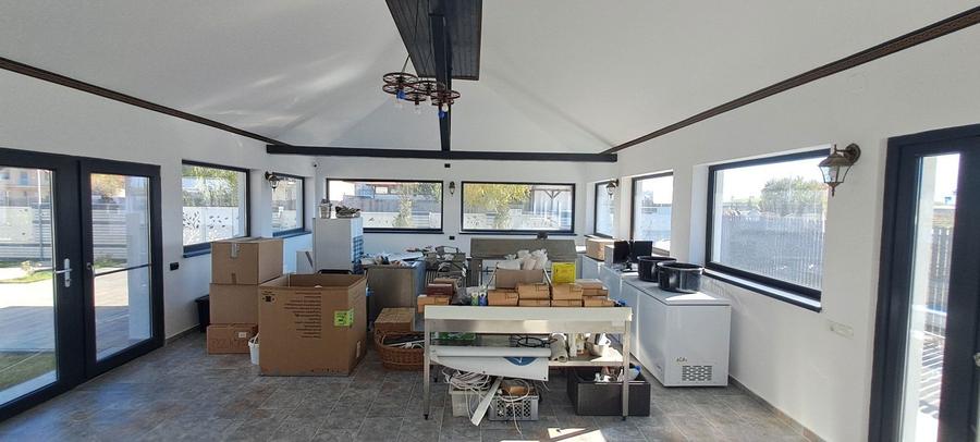 Spatiu comercial nou - 5