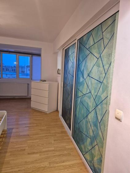 Sala Palatului, Brezoianu - 11