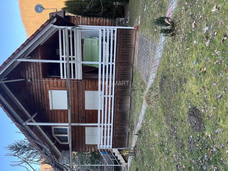 Vanzare casa de vacanta (P+M) si teren (600 mp), zona Valea Ierii, Sacel, jud. Cluj Vanzare casa de vacanta (P+M) si teren (600 mp), zona Valea Ierii, Sacel, jud. Cluj