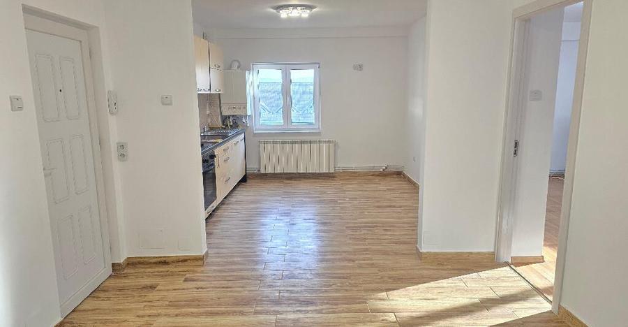 Vand apartament 4 camere decomandat in Deva, zona 22 Decembrie - 1