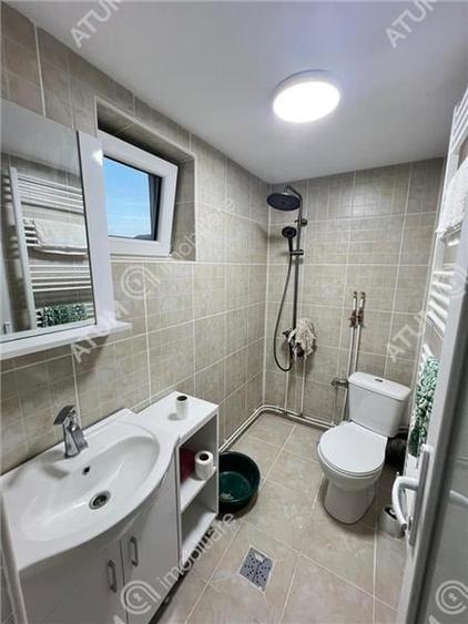 Casa individuala cu 5 camere si curte libera de 430 mp in Cisnadie - 14