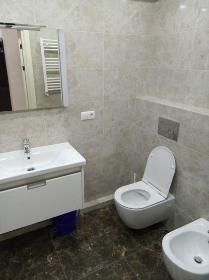 Garsonieră decomandată în Florilor