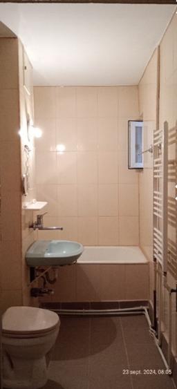 Vând apartament 4 camere  - 6