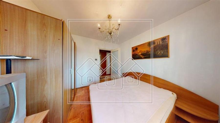 Apartament de vanzare in Sibiu - 3 camere si balcon - V. Aaron - 13
