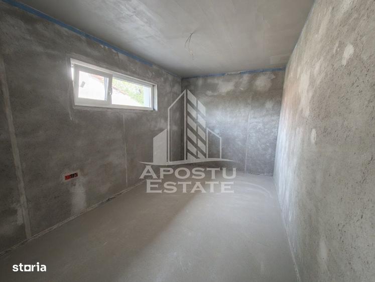 Casă cu 3 camere cu Teren 546 Mp în Central