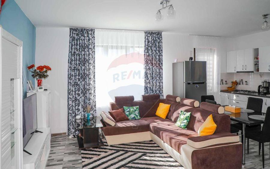 Casa cu 4 camere, de vanzare, in Cartierul Tineretului... - 5