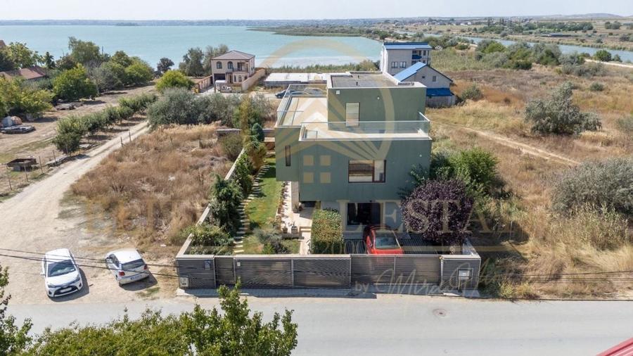 Mamaia Sat - Vila moderna, dotari premium, curte mare, vedere la lac! - 1