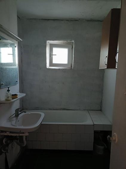 Apartament cu 2 camere de inchirat zona 300 - 2