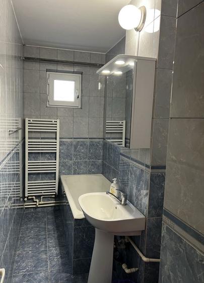 Inchiriez Apartament 2 camere - 2