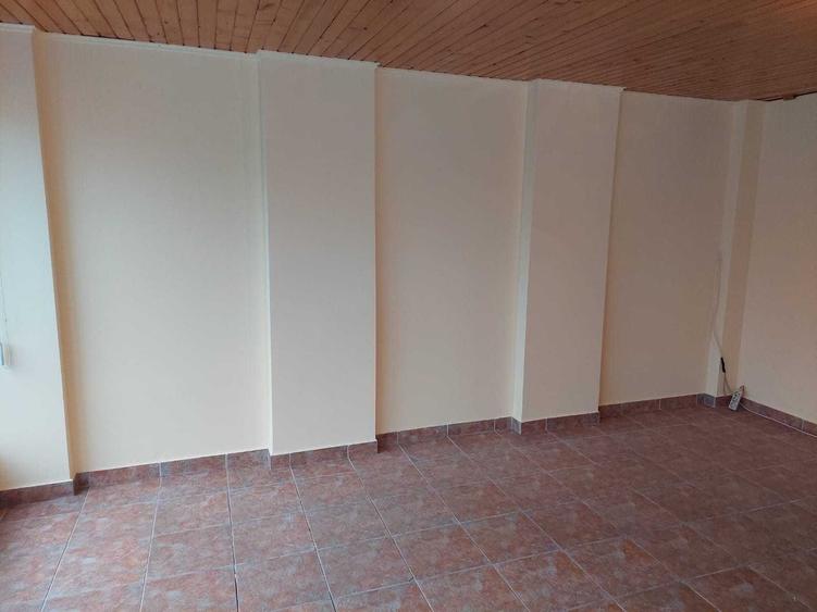 Spatiu 40 mp  pe 2 etaje - 10 min Metrou MIhai Bravu DB1537 - 10