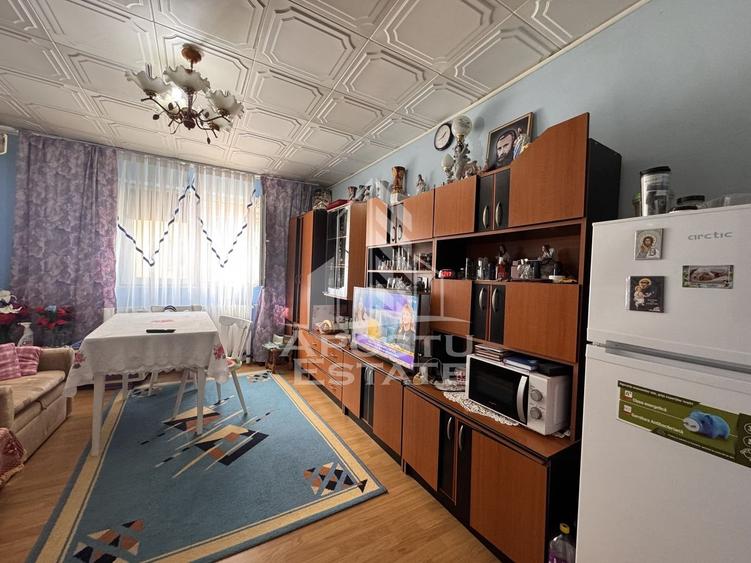 Garsoniera de vanzare | 20mp | Zona Blascovici - 1