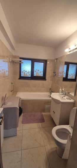 Inchiriere apartament 2 camere 80 mp Unirii - 2