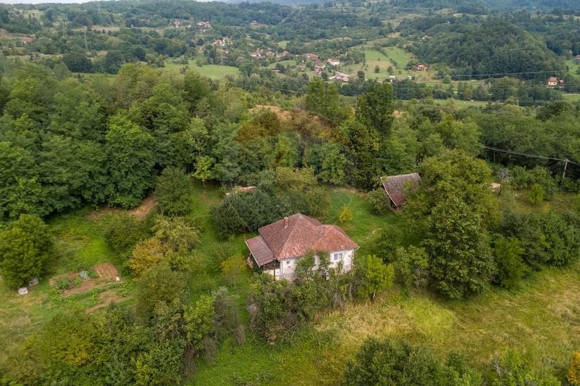 Casa / Vila cu 3 camere de vanzare - 16