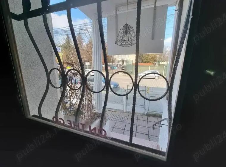 A 31 Proprietarul ofera spre inchiriere,300 mp utili in fata Inspectoratului Scolar ,strada Oituz,33 - 1