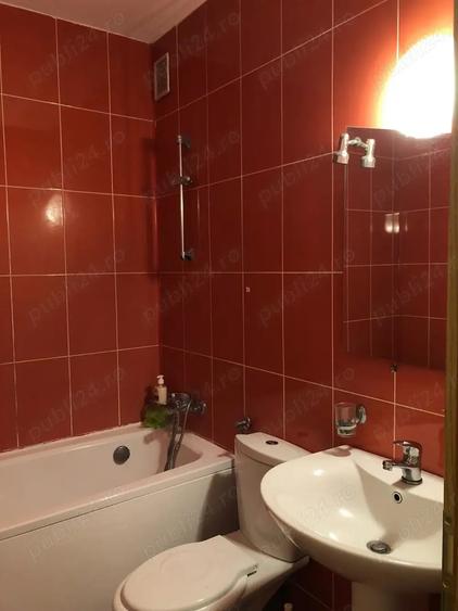 Garsoniera mare, in imobil nou, intrare Racadau - 6