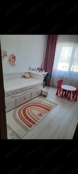apartament de vanzare - 1