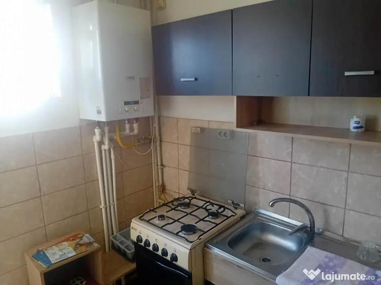 Garsoniera 34mp etaj 3 Darmanesti la cheie balcon centrala termopan - 5