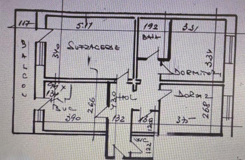 Apartament 3 camere, ultra central, Bals - 6