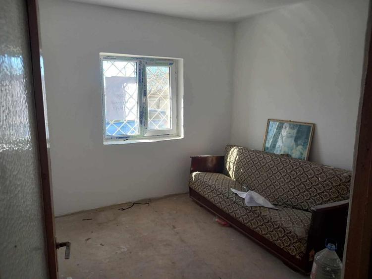 Vand apartament 3 dormitoare 2 bai 1 bucatarie - 2