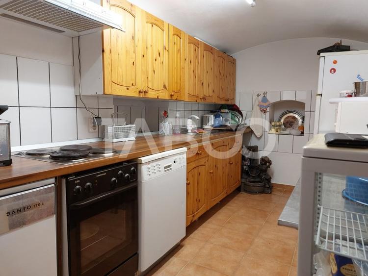 Proprietate 253 mp  pretabila Casa Pensiune Gradinita  980 mp teren - 24