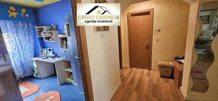 Vand apartament 4 cam cf 1 decomandat etajul 2 zona Micro 4 - 10