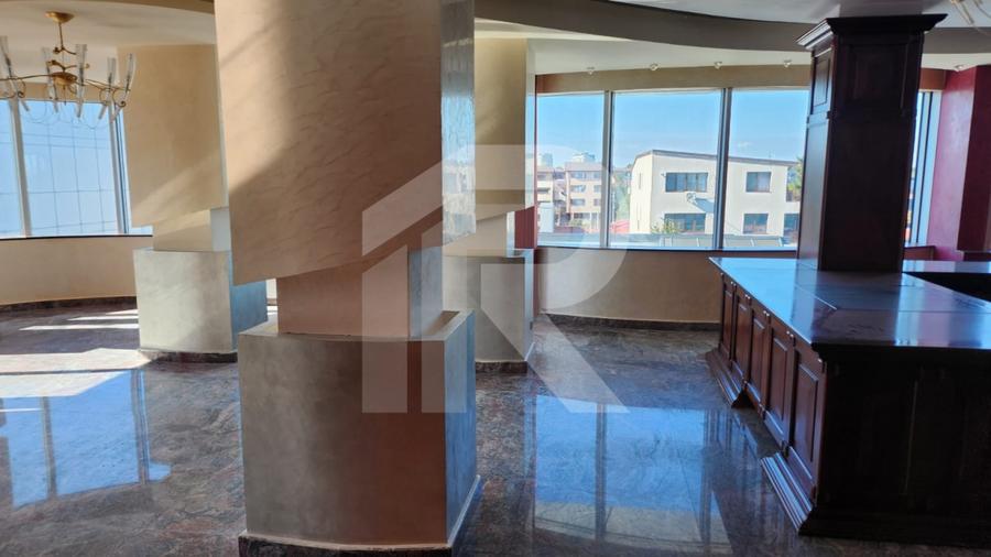 Spațiu premium birouri sau clinică, 2 corpuri, 12 parcări, lift, terasă - 7500 E - 31