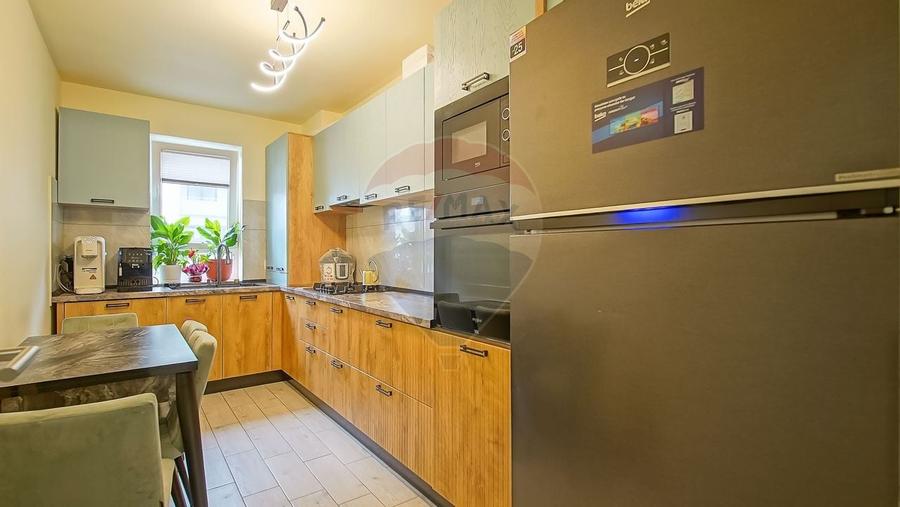 COMISION 0| 3 CAMERE|2 BAI| PREMIUM MOBILAT UTILAT|14 MP BALCON - 24