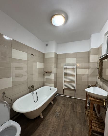 Apartament cu 2 camere, 62 mp, zona Centrala - 3