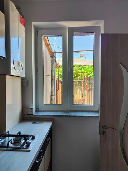 Basarab, Titulescu, 1 Mai - 8