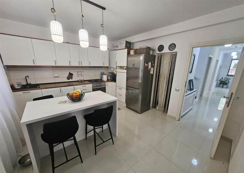 Vila P 1 M Militari Residence- Ballroom - 12