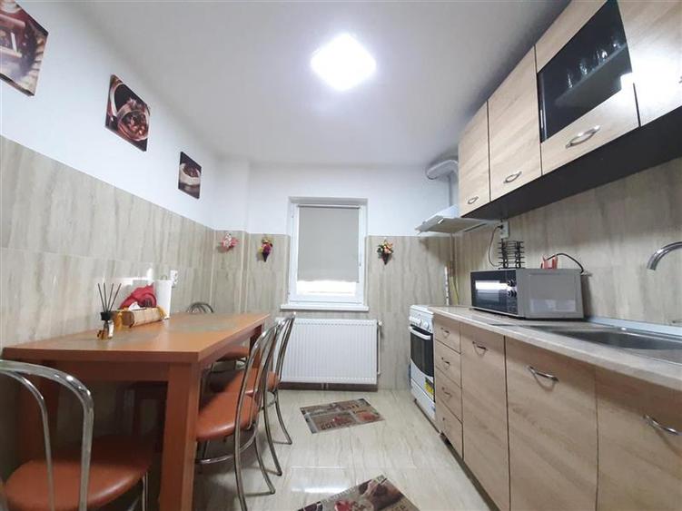Apartament 2 camere zona Pelican Tulcea - 8