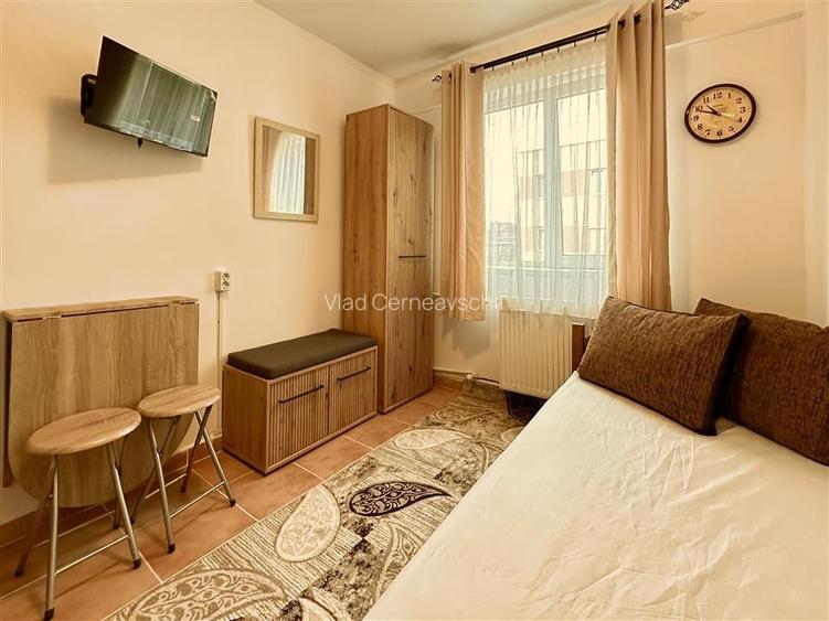 Garsoniera conf.3  Zona Boul Roșu, str. Patria