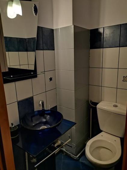 inchiriez apartament 3 camere, proprietar - 6