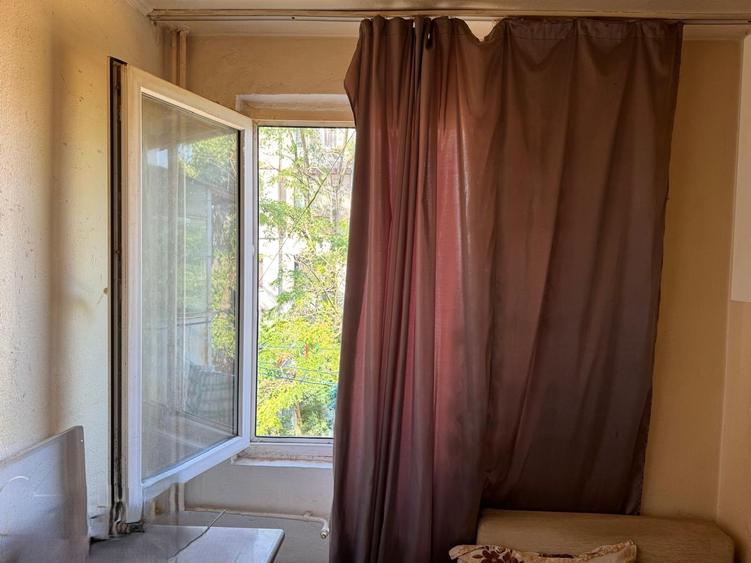 11.500 Euro Garsonieră de vânzare – Micro 19, etaj 2/4 - 1