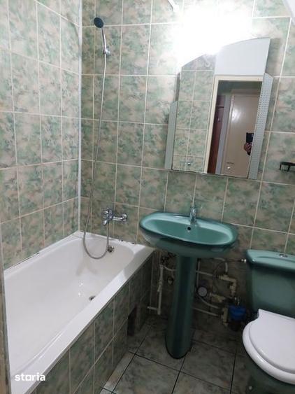 Inchiriez apartament cu loc parcare - 1