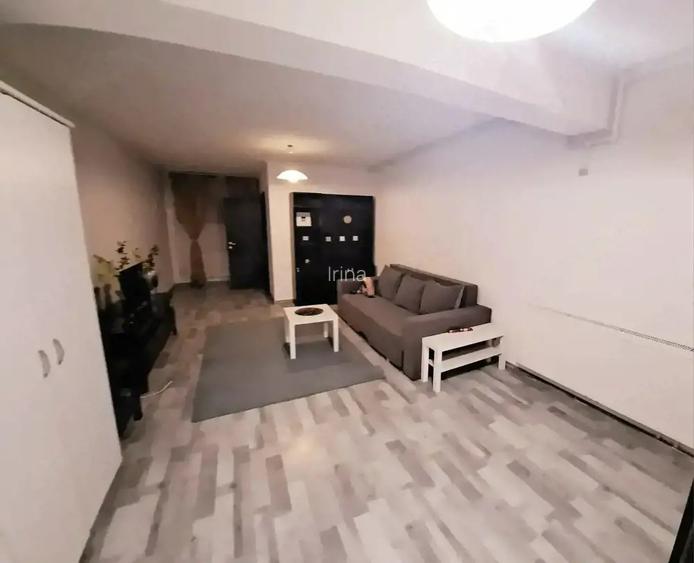 DE VANZARE - Garsoniera- Chitilei - Amintirii nr.5