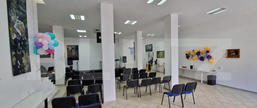 Spatiu comercial de vanzare, 181 mp, in partea de jos a oras - 5