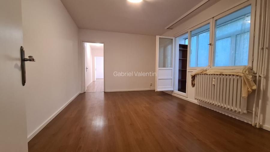 Apartament 3 camere cu loc de Parcare Apartament 3 camere cu loc de Parcare