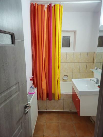 Inchiriez apartament 2 camere mobilat si utilat - 7