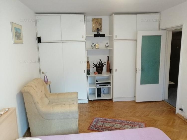 Inchiriere Garsoniera Vatra Luminoasa - 3