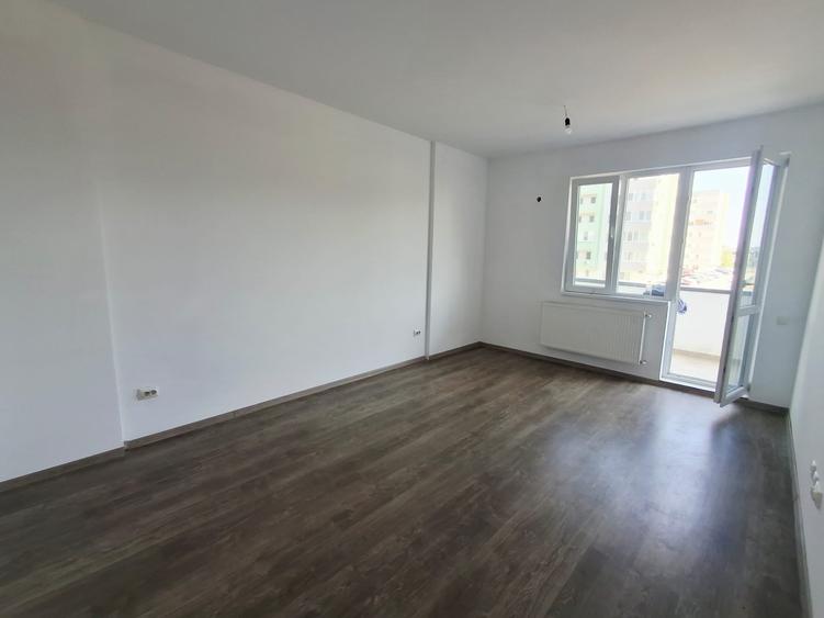 Apartament cu 2 camere decomandat în Berceni