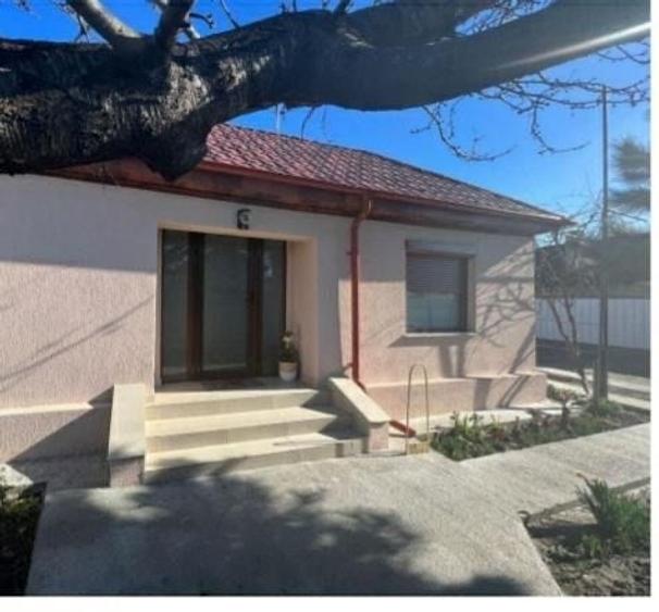 Casă cu 2 camere în Golești