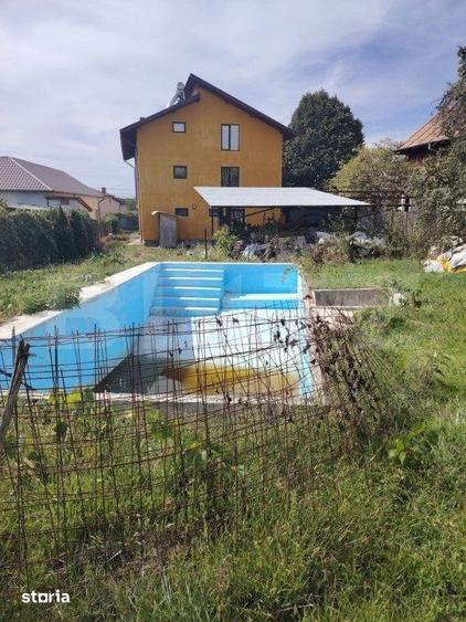 Casă cu 3 camere cu Teren 918 Mp în Răzvad