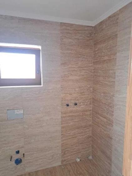 Casă cu 4 camere în Lunca Apei