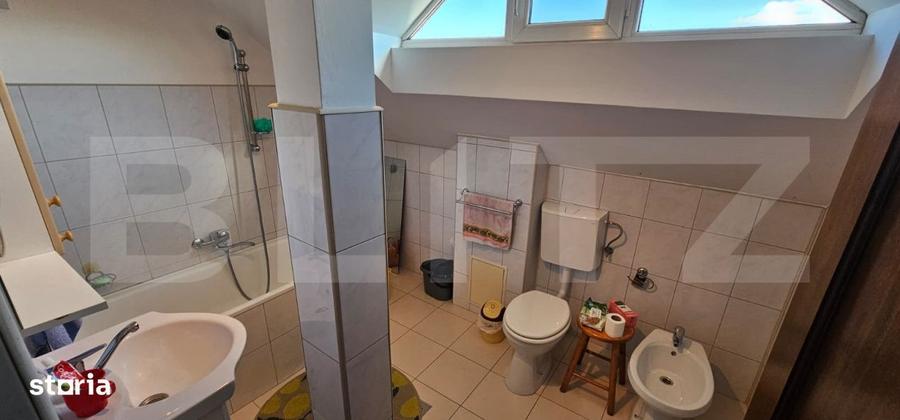 Casă cu 4 camere cu Teren 163 Mp în Gojdu