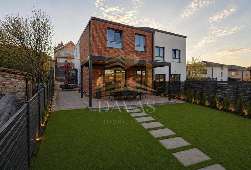Casa cuplată de vânzare | Dezmir | 180mp utili | Teren 300mp - 1