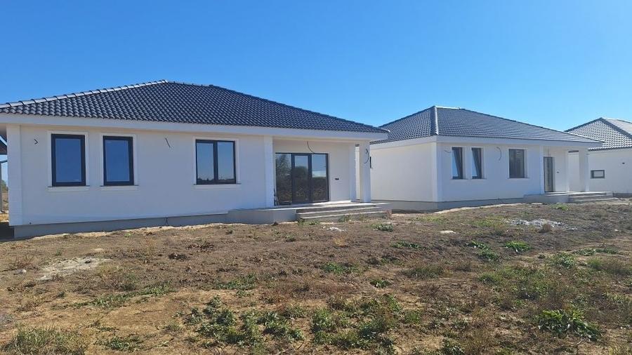 Casă cu 3 camere în Central