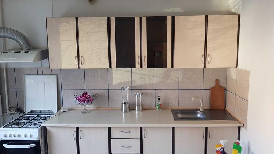 Apartament cu 2 camere decomandat în Vitan