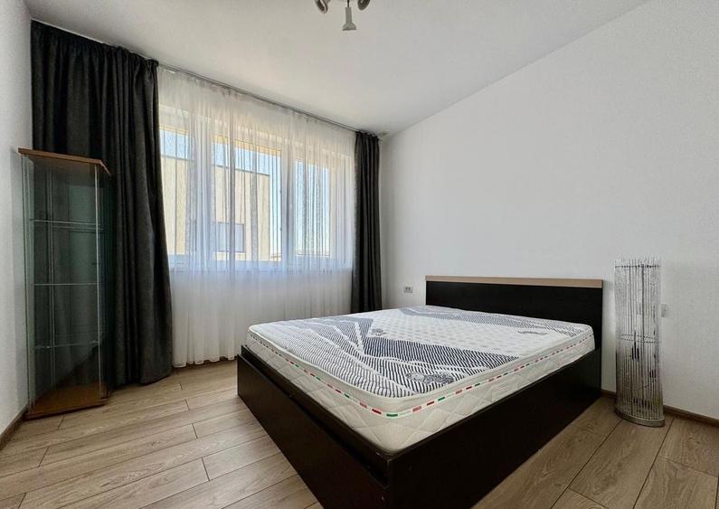 Casă cu 4 camere cu Teren 300 Mp în Tunari