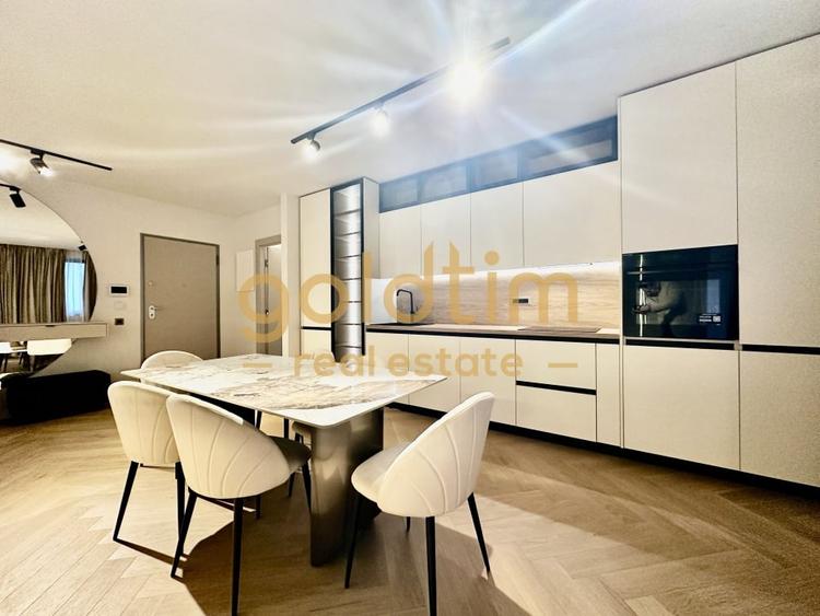 Apartament cu 3 camere decomandat, mobilat în Iancu Nicolae